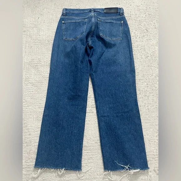 7 For All Mankind Logan Stovepipe High Waist Cropped Jeans - Relaxed Straight - Picture 8 of 8